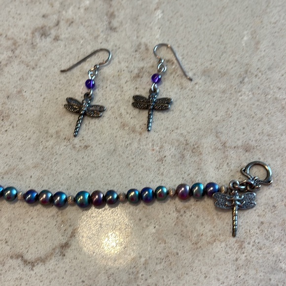 DRAGONFLY JEWELRY SET BRACELET & EARRINGS - Picture 2 of 2